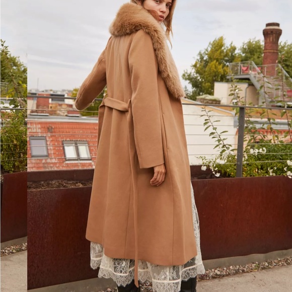 Wilfred Waldorf Coat - Picture 7 of 8